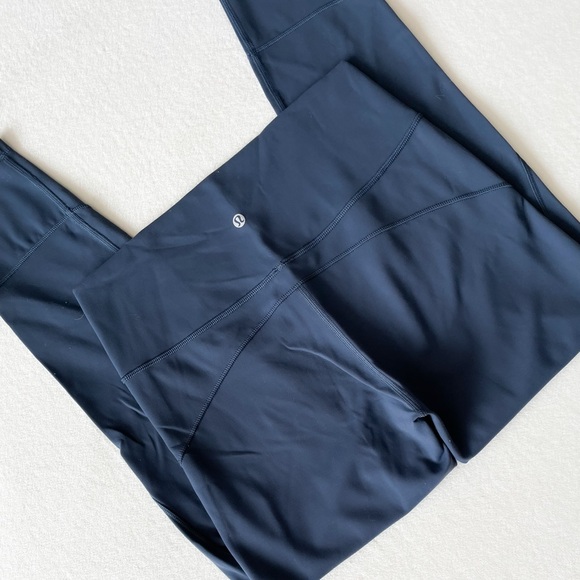 Lululemon In Movement Tight - Picture 4 of 14